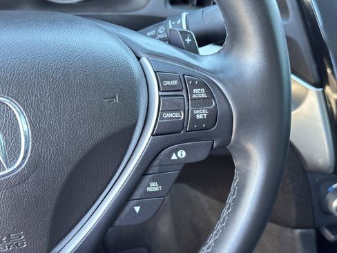 Used 2018 Acura ILX w/ Premium Package image 12