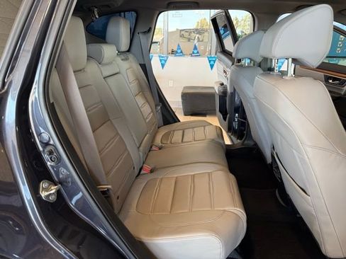 Used 2017 Honda CR-V Touring image 22