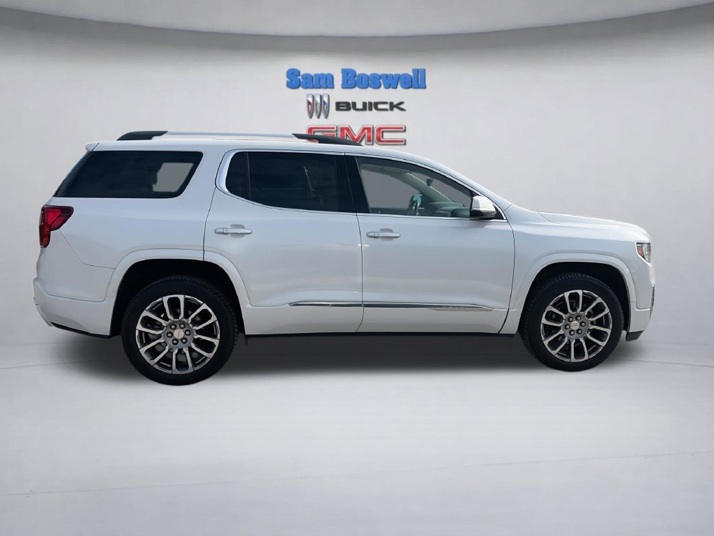 Used 2020 GMC Acadia Denali w/ Technology Package FWD image 11