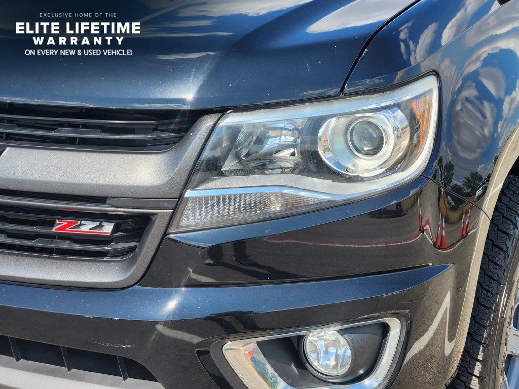 Used 2019 Chevrolet Colorado Z71 AWD/4WD image 9