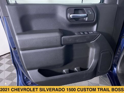 Certified 2021 Chevrolet Silverado 1500 Custom Trail Boss w/ Safety Confidence Package AWD/4WD image 10