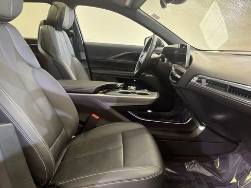 Certified 2024 Cadillac Lyriq Luxury w/ LPO, Floor Liner Package AWD/4WD image 9