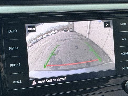 Used 2020 Volkswagen Passat 2.0T S image 31