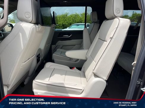 New 2026 GMC Yukon XL Denali w/ Denali Reserve Package AWD/4WD image 11