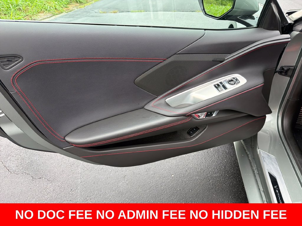 Used 2022 Chevrolet Corvette Stingray Coupe w/ 1LT RWD image 13