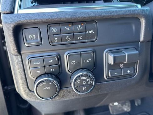 New 2026 Chevrolet Suburban Premier w/ Sun And Tow Package image 19