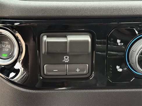 New 2026 Chevrolet Silverado 1500 LT w/ Convenience Package II image 20