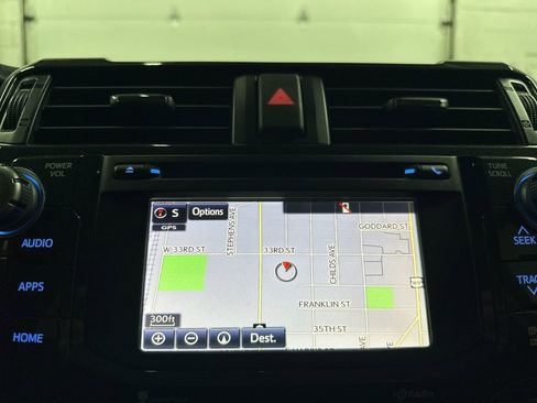 Used 2015 Toyota 4Runner Trail Premium AWD/4WD image 27