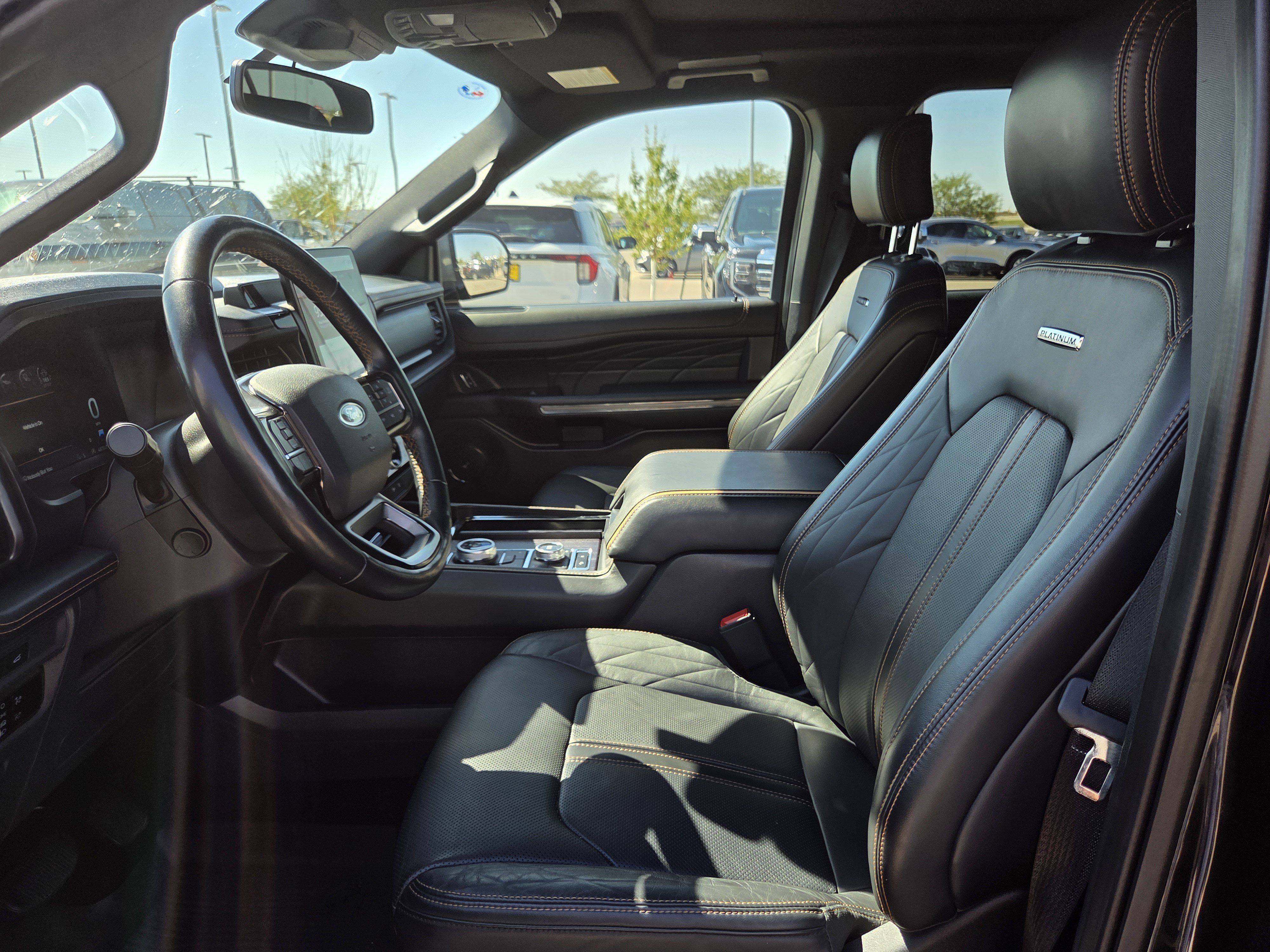 Used 2023 Ford Expedition Max Platinum AWD/4WD image 8