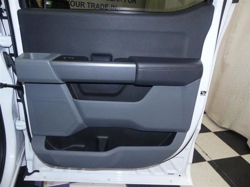 Used 2023 Ford F150 XLT w/ Trailer Tow Package image 27