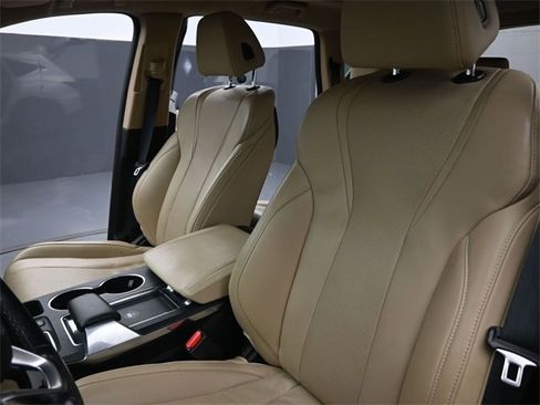 Used 2022 Acura MDX FWD w/ Technology Package image 26