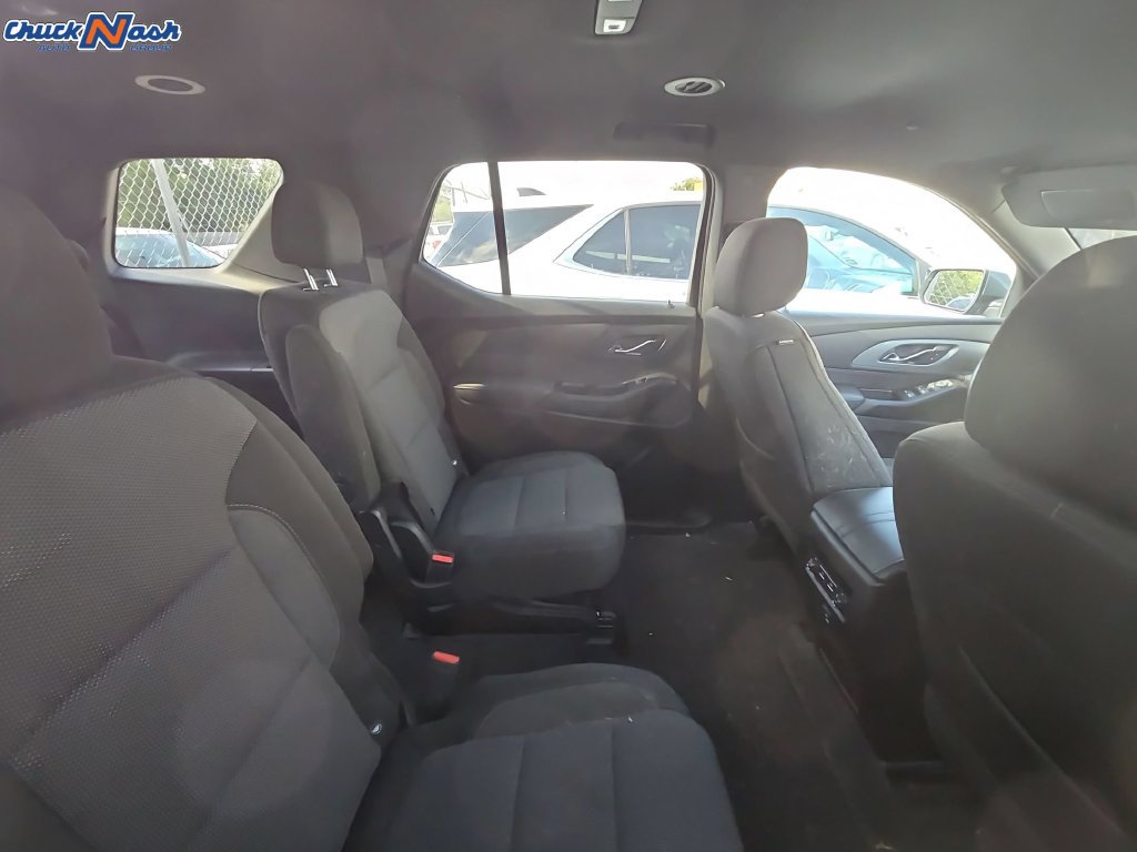Used 2023 Chevrolet Traverse LT FWD image 7