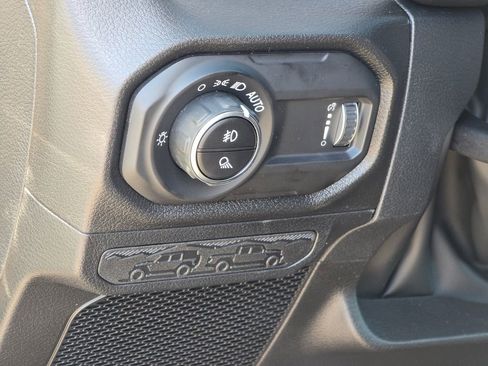 New 2026 Jeep Gladiator Sport AWD/4WD image 36