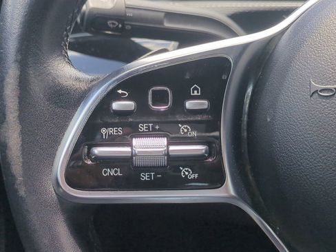 Used 2023 Mercedes-Benz CLA 250 w/ Premium Package image 27