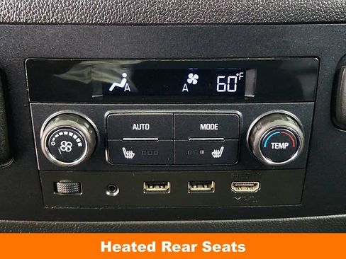 Used 2019 Chevrolet Suburban Premier AWD/4WD image 29