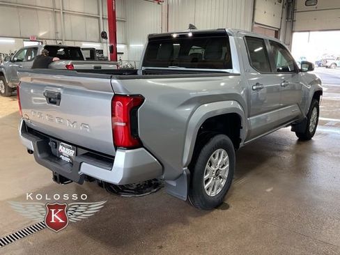 New 2026 Toyota Tacoma SR5 image 6