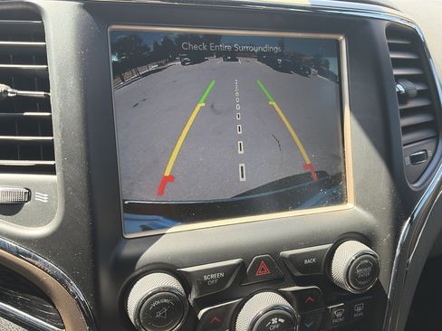 Used 2015 Jeep Grand Cherokee Summit AWD/4WD image 24