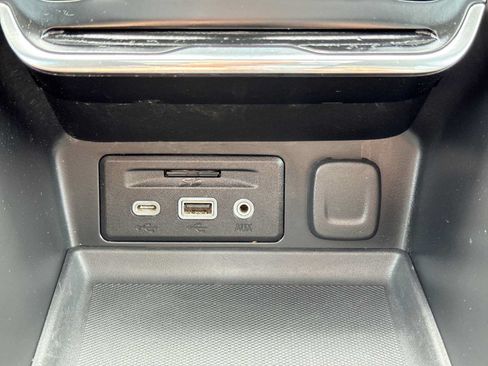 Used 2020 GMC Terrain SLT w/ Preferred Package AWD/4WD image 31