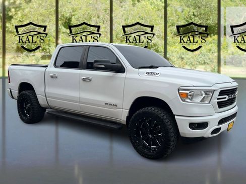 Used 2019 RAM 1500 Big Horn AWD/4WD image 3