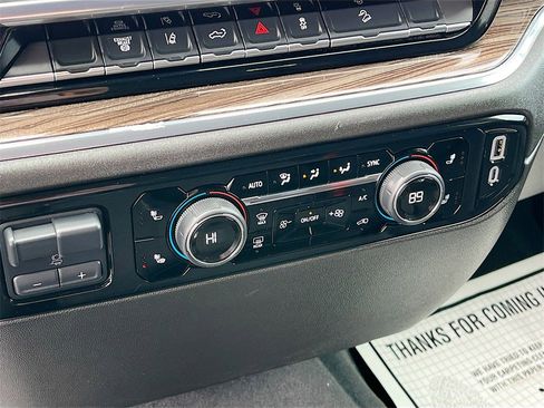 Used 2024 Chevrolet Silverado 2500 LT image 16