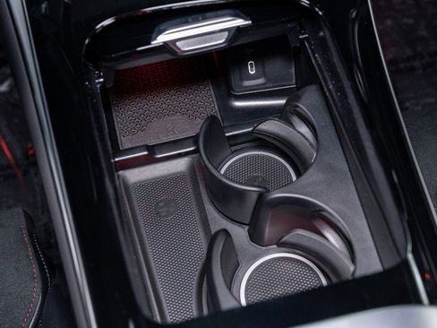 New 2026 Mercedes-Benz GLC 43 AMG 4MATIC image 19