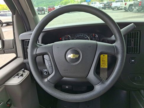 Used 2019 Chevrolet Express 3500 LT w/ LT Preferred Equipment Group RWD image 18