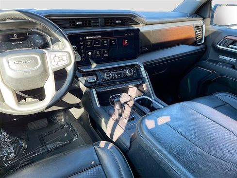 Used 2023 GMC Sierra 1500 Denali w/ Denali Reserve Package image 23