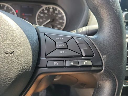 Certified 2025 Nissan Sentra S FWD image 22