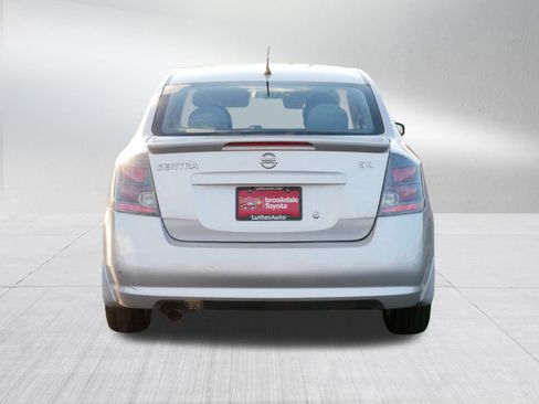 Used 2012 Nissan Sentra 2.0 SR image 6