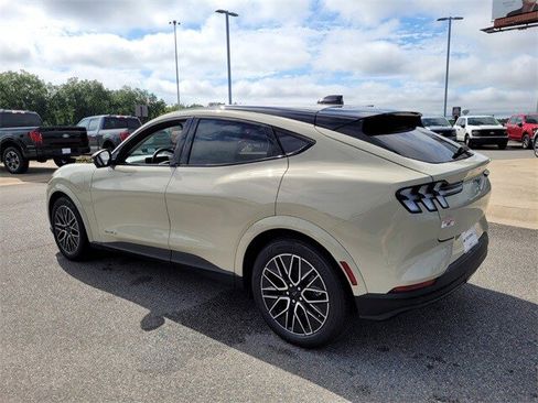 New 2025 Ford Mustang Mach-E Premium image 39