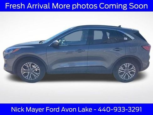 Used 2021 Ford Escape SEL w/ Technology Package image 3