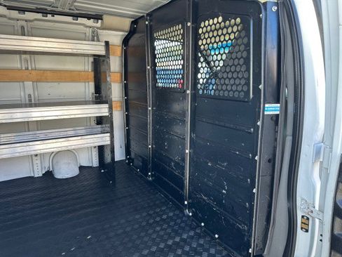 Used 2020 Chevrolet Express 2500 w/ Driver Convenience Package image 28