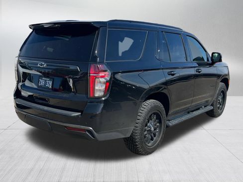 Used 2021 Chevrolet Tahoe Z71 w/ Luxury Package image 3