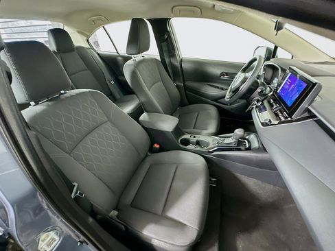 Used 2024 Toyota Corolla LE FWD image 28