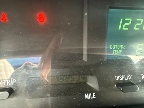 Used 2003 Toyota Avalon XL FWD image 9