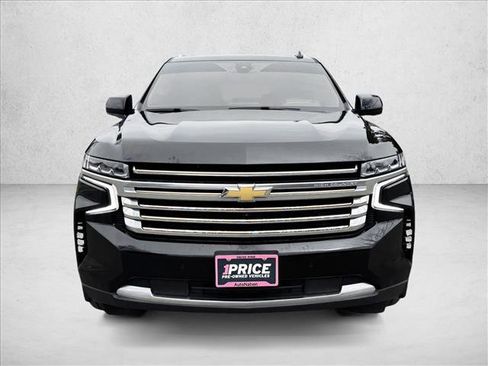 Used 2022 Chevrolet Tahoe High Country image 2
