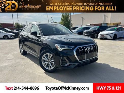 Used 2022 Audi Q3 2.0T Premium Plus w/ Premium Plus Package AWD/4WD image 1