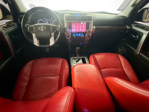 Used 2020 Toyota 4Runner Limited RWD image 30