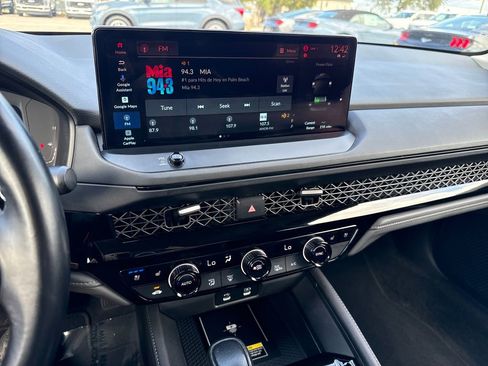 Used 2024 Honda Accord Touring image 19