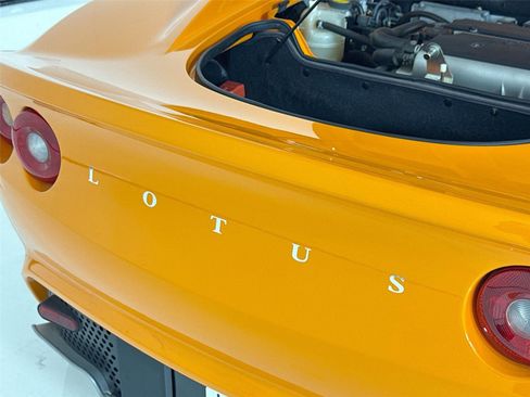 Used 2005 Lotus Elise image 27