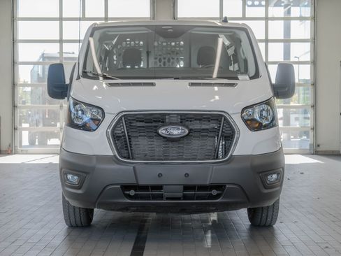 Used 2025 Ford Transit 250 Low Roof w/ Exterior Upgrade Package RWD image 10