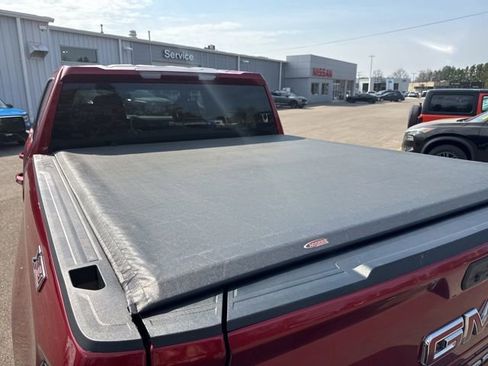 Used 2021 GMC Sierra 1500 Elevation image 15