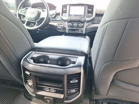 Used 2022 RAM 1500 Big Horn image 33
