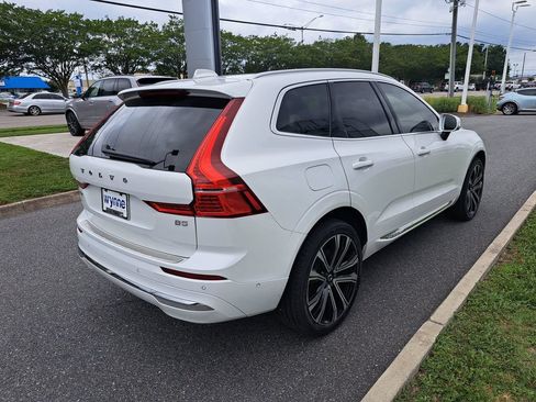 Used 2023 Volvo XC60 B5 Ultimate w/ Protection Package Premier FWD image 5