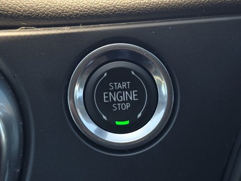 Certified 2020 Chevrolet Blazer LT AWD/4WD image 28