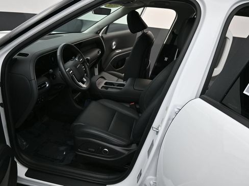 Certified 2026 Hyundai Palisade SEL FWD image 12