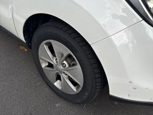 Used 2015 Kia Soul FWD image 10