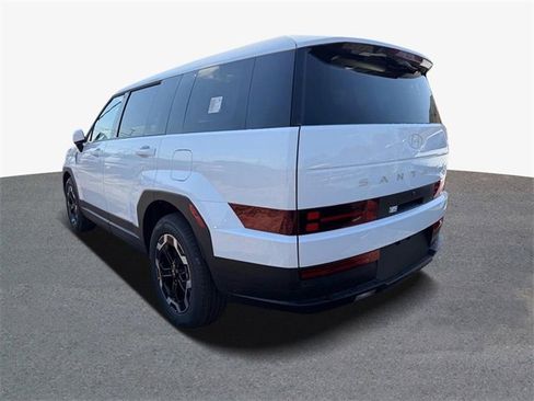 New 2026 Hyundai Santa Fe SE image 4