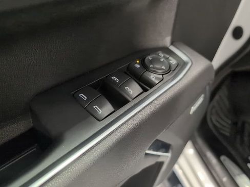 Used 2026 Chevrolet Silverado 1500 LTZ AWD/4WD image 7