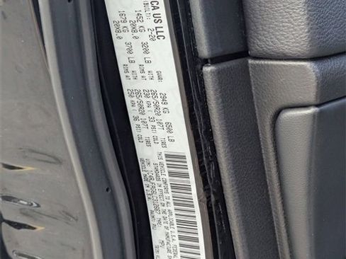 Used 2020 Jeep Grand Cherokee Altitude image 40